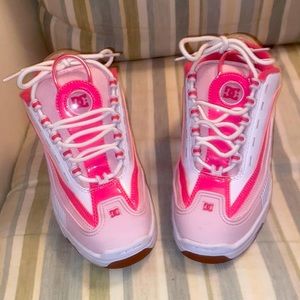 PINK AND WHITE DC SHOES BRAND NEW